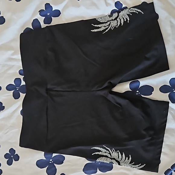 Black biker shorts with skull rhinestone accent - Picture 3 of 4